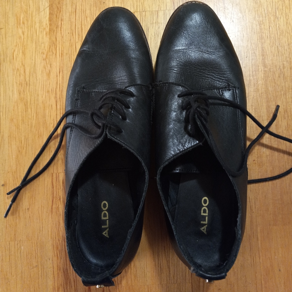 Aldo Womens Black Leather Oxford Shoe 39